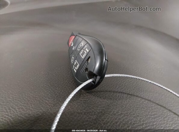 2C4RC1BG1GR269820 2016 CHRYSLER TOWN & COUNTRY Желто-коричневый Вид панели приборов