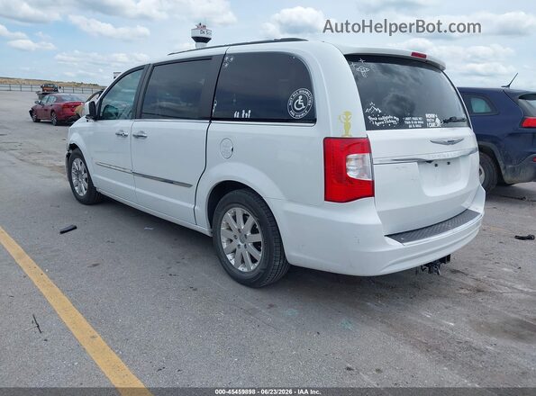 2C4RC1BG1GR269901 2016 CHRYSLER TOWN & COUNTRY Белый Задняя левая четверть