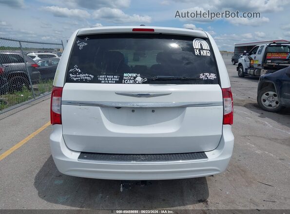 2C4RC1BG1GR269901 2016 CHRYSLER TOWN & COUNTRY Белый 