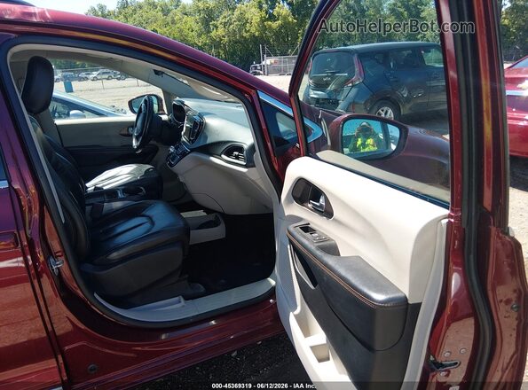 2C4RC1BG1HR576471 2017 CHRYSLER PACIFICA Red Вид салону спереду