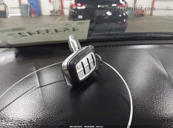 2C4RC1BG1HR763502 2017 CHRYSLER PACIFICA Black Вид панелі приладів