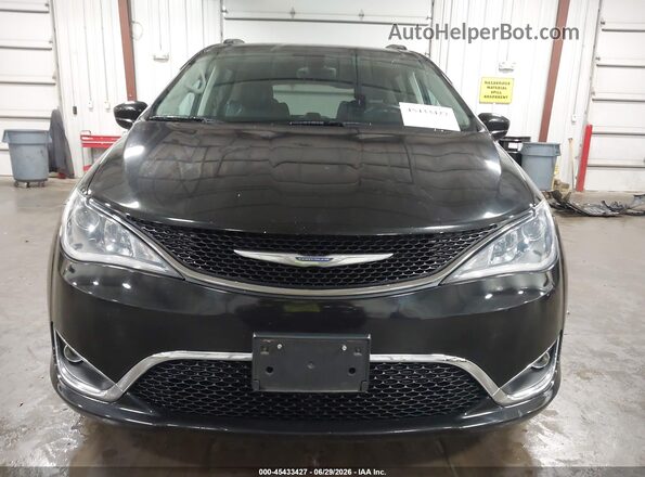 2C4RC1BG1HR763502 2017 CHRYSLER PACIFICA Black Вид щитка приладів
