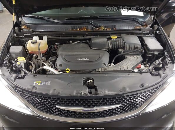 2C4RC1BG1HR763502 2017 CHRYSLER PACIFICA Black Вид ззаду