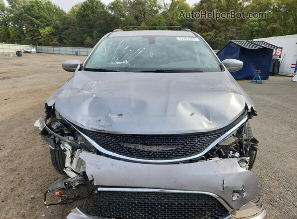 2C4RC1BG1HR831717 2017 CHRYSLER PACIFICA Silver 