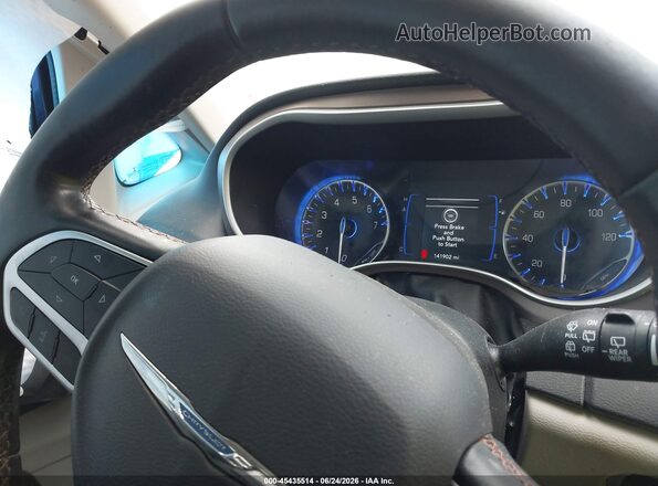 2C4RC1BG1JR114160 2018 CHRYSLER PACIFICA Blue Widok tylnych siedzeń