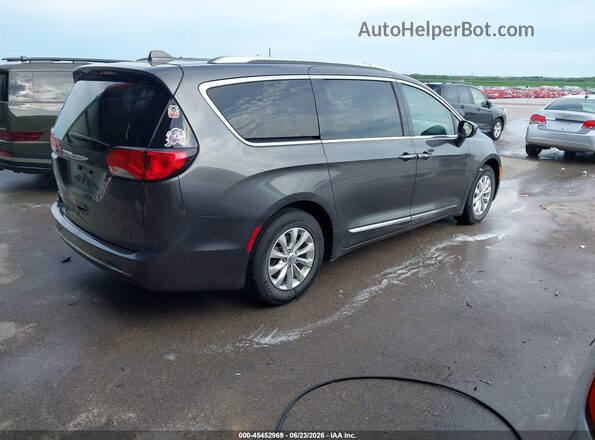 2C4RC1BG1JR185794 2018 CHRYSLER PACIFICA Gray Tył prawy