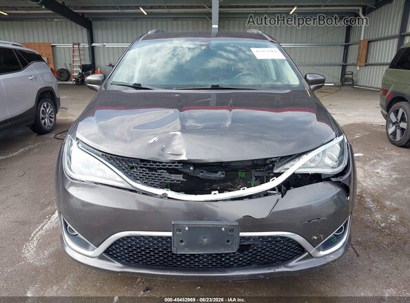 2C4RC1BG1JR185794 2018 CHRYSLER PACIFICA Gray Widok zestawu wskaźników
