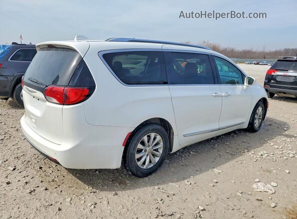 2C4RC1BG1JR193054 2018 CHRYSLER PACIFICA White Trasero derecho