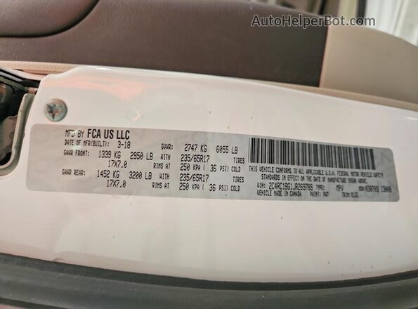 2C4RC1BG1JR269789 2018 CHRYSLER PACIFICA White VIN կոդի պիտակի տեսք
