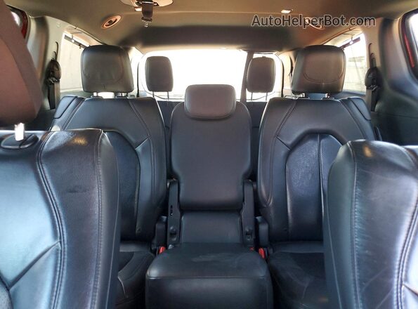 2C4RC1BG1LR110208 2020 CHRYSLER PACIFICA Maroon Rear seats view