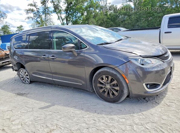 2C4RC1BG1LR176497 2020 CHRYSLER PACIFICA Gray Front right