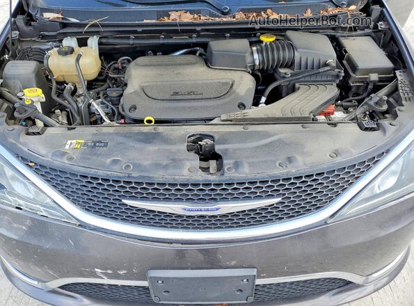 2C4RC1BG1LR176497 2020 CHRYSLER PACIFICA Gray Engine compartment view