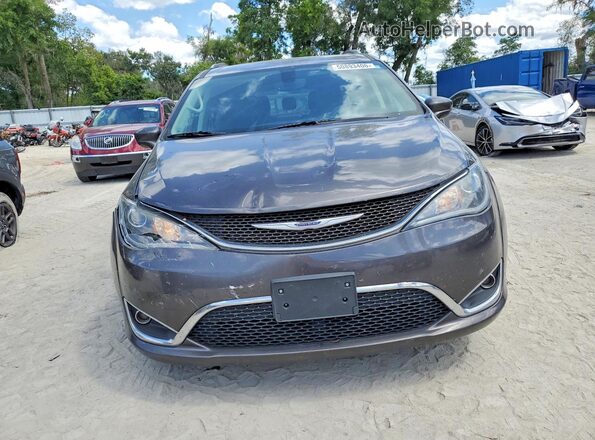 2C4RC1BG1LR176497 2020 CHRYSLER PACIFICA Gray Front view