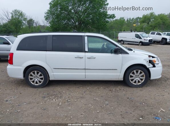 2C4RC1BG2GR111731 2016 CHRYSLER TOWN & COUNTRY White Vista del cuadro de instrumentos