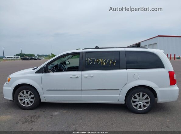 2C4RC1BG2GR173503 2016 CHRYSLER TOWN & COUNTRY White 