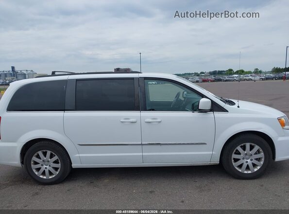 2C4RC1BG2GR173503 2016 CHRYSLER TOWN & COUNTRY White Widok wnętrza 360 stopni