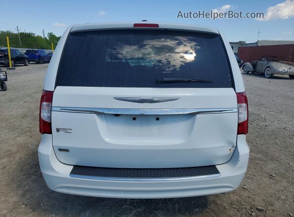 2C4RC1BG2GR279918 2016 CHRYSLER TOWN White უკანა ხედი
