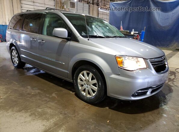 2C4RC1BG2GR287033 2016 CHRYSLER TOWN Silver 