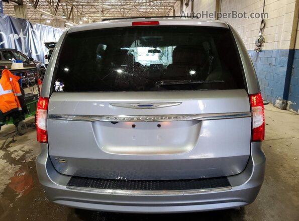 2C4RC1BG2GR287033 2016 CHRYSLER TOWN Silver 