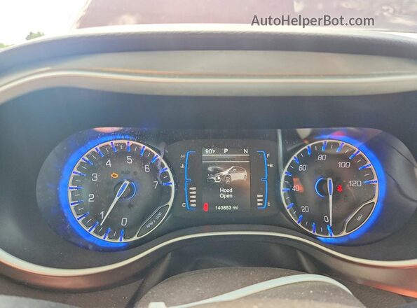 2C4RC1BG2HR542409 2017 CHRYSLER PACIFICA Burgundy Widok zestawu wskaźników