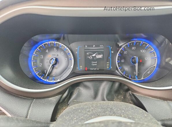 2C4RC1BG2HR777117 2017 CHRYSLER PACIFICA Серебряный Вид щитка приборов