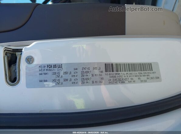 2C4RC1BG2JR142517 2018 CHRYSLER PACIFICA Белый Вид подкапотного пространства