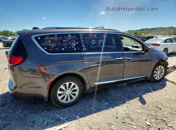 2C4RC1BG2JR211268 2018 CHRYSLER PACIFICA Gray Tył prawy