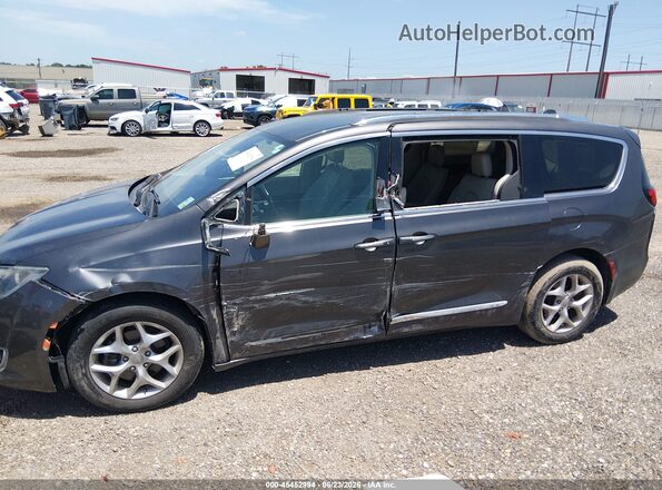 2C4RC1BG2JR291977 2018 CHRYSLER PACIFICA Серый Вид спереди