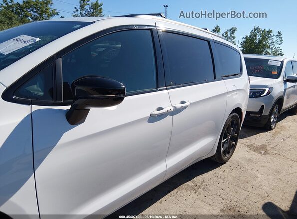 2C4RC1BG2RR116897 2024 CHRYSLER PACIFICA Белый Панорамный вид салона 360°