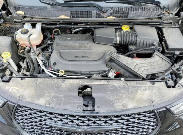 2C4RC1BG2RR192099 2024 CHRYSLER PACIFICA Black ძრავის განყოფილების ხედი