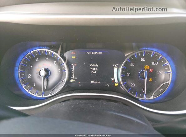 2C4RC1BG2SR577071 2025 CHRYSLER PACIFICA White Вид задніх сидінь