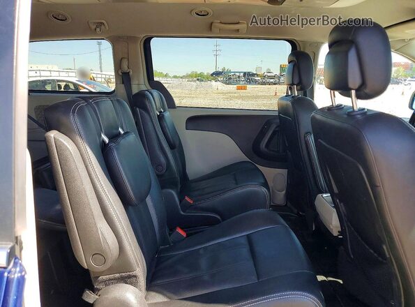 2C4RC1BG3GR110748 2016 CHRYSLER TOWN Blue Սալոնի հետևի տեսք