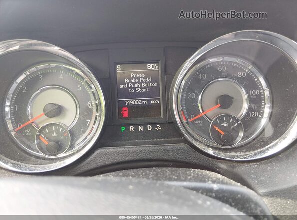 2C4RC1BG3GR239590 2016 CHRYSLER TOWN & COUNTRY Красный Вид задних сидений