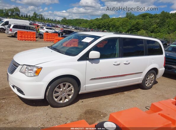 2C4RC1BG3GR280723 2016 CHRYSLER TOWN & COUNTRY White Սալոնի 360 աստիճան տեսք