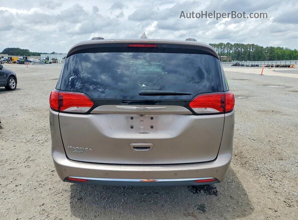 2C4RC1BG3HR535453 2017 CHRYSLER PACIFICA Gold Вид ззаду