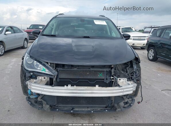 2C4RC1BG3HR598732 2017 CHRYSLER PACIFICA Black Front view
