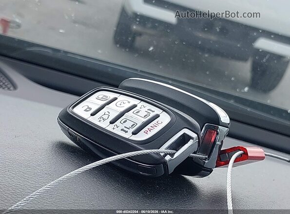 2C4RC1BG3HR598732 2017 CHRYSLER PACIFICA Black Dashboard view