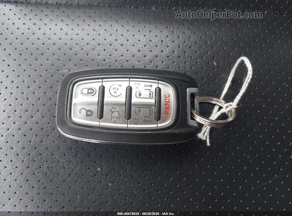 2C4RC1BG3JR211439 2018 CHRYSLER PACIFICA Silver წინა პანელის ხედი
