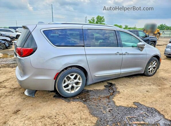 2C4RC1BG3JR354035 2018 CHRYSLER PACIFICA Silver Tył prawy