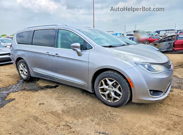 2C4RC1BG3JR354035 2018 CHRYSLER PACIFICA Silver Przód prawy