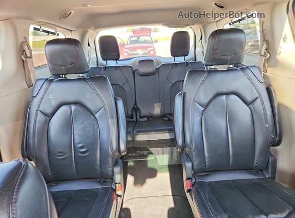 2C4RC1BG3LR176971 2020 CHRYSLER PACIFICA White უკანა სავარძლების ხედი