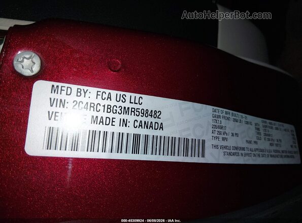 2C4RC1BG3MR598482 2021 CHRYSLER PACIFICA Red Widok komory silnika