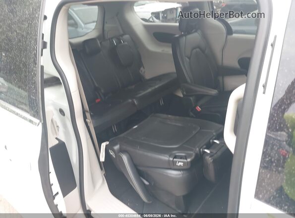 2C4RC1BG3PR536519 2023 CHRYSLER PACIFICA White VIN კოდის სტიკერის ხედი