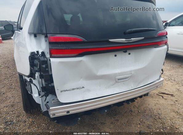 2C4RC1BG3TR263317 2026 CHRYSLER PACIFICA White Front view