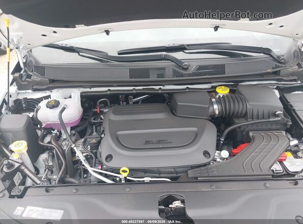 2C4RC1BG3TR263317 2026 CHRYSLER PACIFICA White Rear view