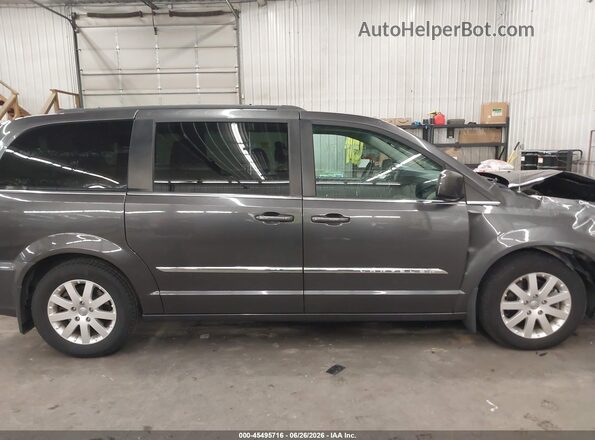 2C4RC1BG4GR288510 2016 CHRYSLER TOWN & COUNTRY Gray Vista interior trasera