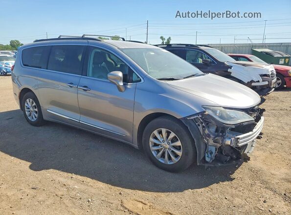 2C4RC1BG4HR540614 2017 CHRYSLER PACIFICA Silver Delantero derecho