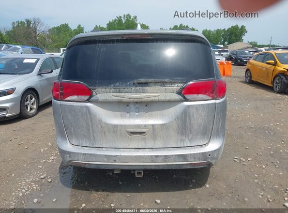 2C4RC1BG4HR734303 2017 CHRYSLER PACIFICA Silver 