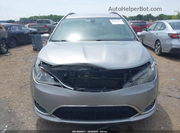 2C4RC1BG4HR734303 2017 CHRYSLER PACIFICA Silver Սարքավորումների վահանակի տեսք