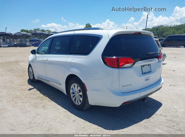 2C4RC1BG4JR110653 2018 CHRYSLER PACIFICA Белый Задняя левая четверть